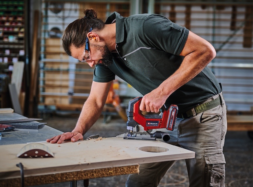 Přímočará pila Einhell Professional TP-JS 18/135 Li BL-Solo (bez baterie) 4321260
