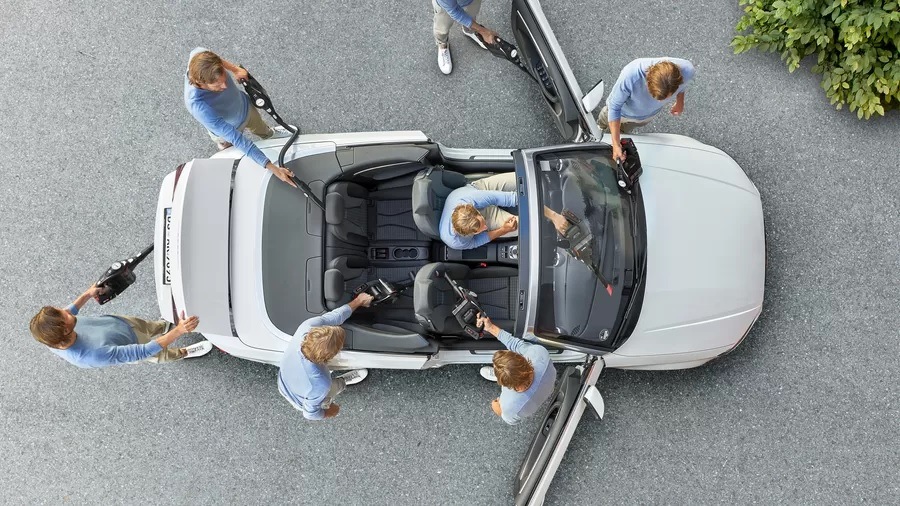 Tyčový vysavač Bosch Unlimited Série 8 BCS82PWR25 (s baterií) černý