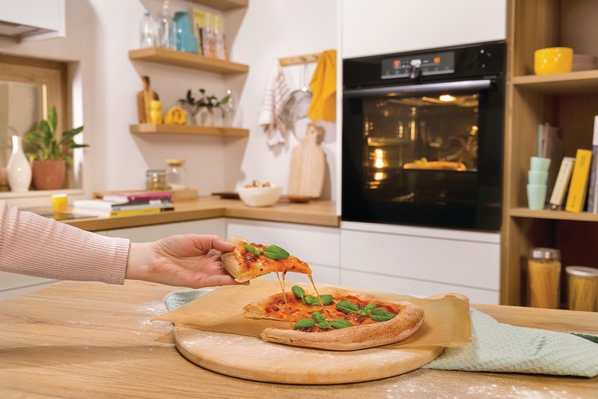 Vestavná trouba Gorenje BO6737E02X, Pizza program