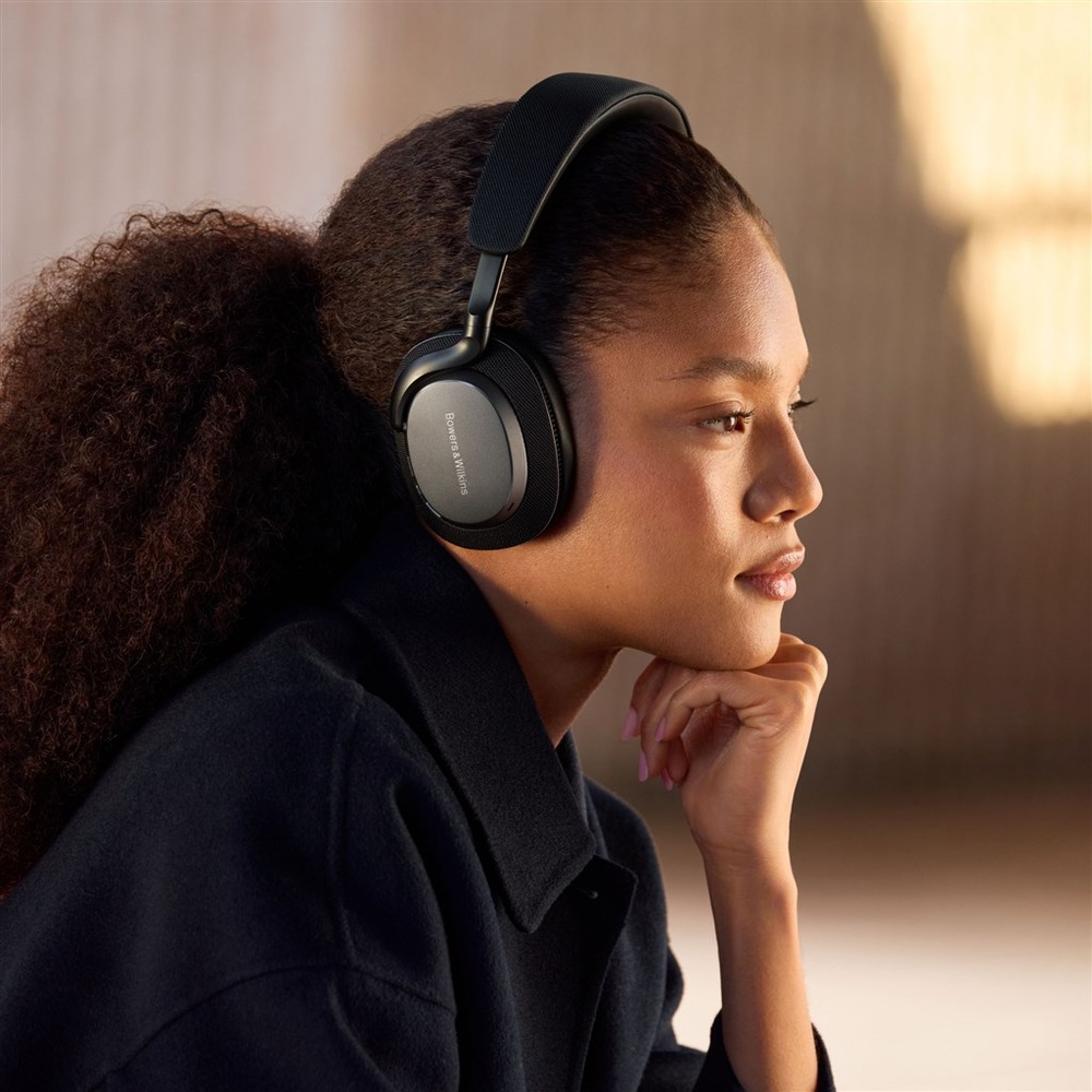 Bowers & Wilkins PX7 S3, černá