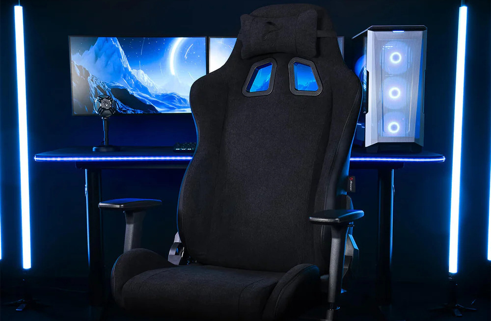 Náklon opěradla si u židle Arozzi Avanti Soft Fabric můžete plynule nastavit