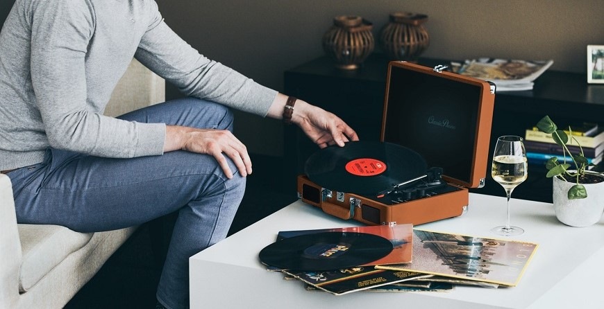 Gramofon Lenco TT-10BN hnědý