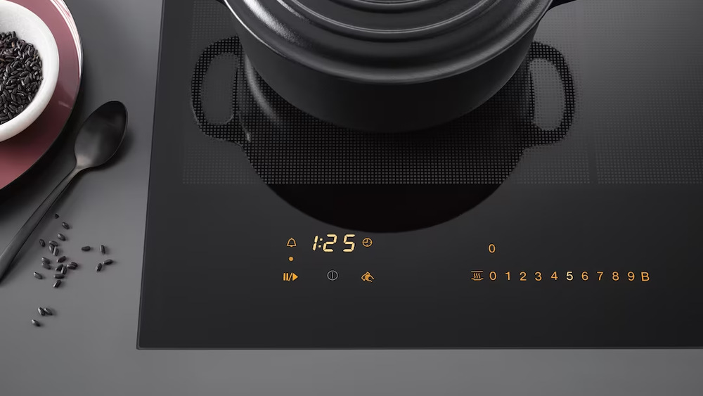 Indukční varná deska Miele KM 7363 FR černá Indukční varná deska Miele KM 7363 FR černá