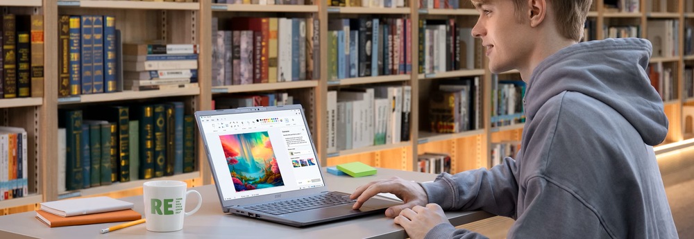 Baterie s kapacitou 65 Wh umožní pohodlnou práci během dne a podporuje také nabíjení přes USB-C.