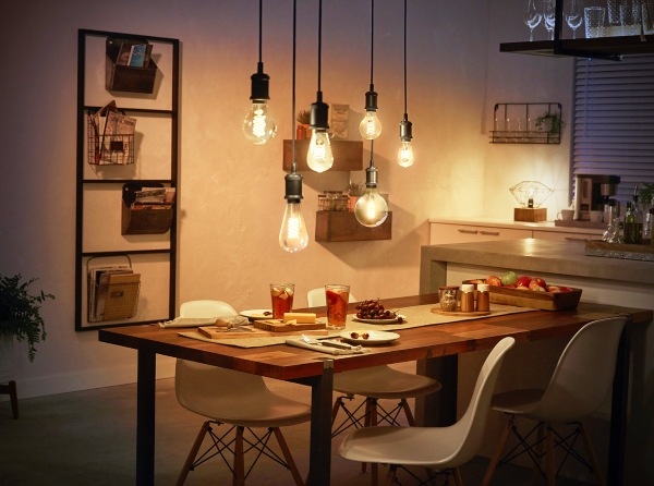 Chytrá žárovka Philips Hue Bluetooth Filament, 7W, E27, White Philips Hue Bluetooth Filament, 7 W, E27, White