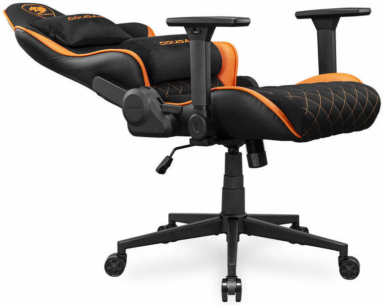 Herní židle Cougar Defensor F černá/oranžová Židle Cougar Armor One V2 naklopená do úhlu pro odpočinek s nastavitelnými područkami