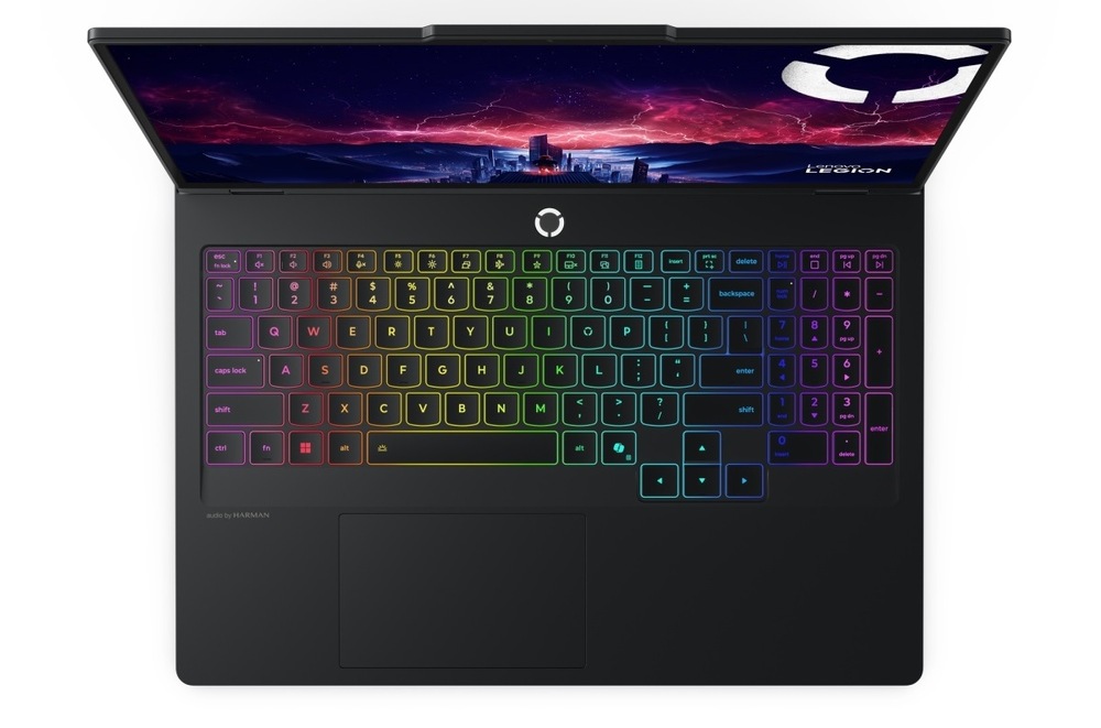 Notebook Lenovo Legion Pro 5 16AFR10 černý Pohled shora na RGB klávesnici notebooku Lenovo Legion Pro 5 16AFR10