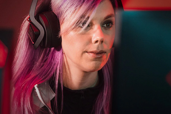 Headset HP OMEN Mindframe Prime černý/bílý Headset HP OMEN Mindframe Prime černý/bílý