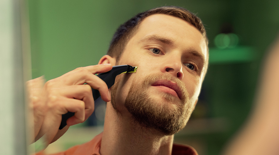 Zastřihovač vousů Philips OneBlade Pro 360 QP6541/15 Zastřihovač vousů Philips OneBlade Pro 360 QP6541/15