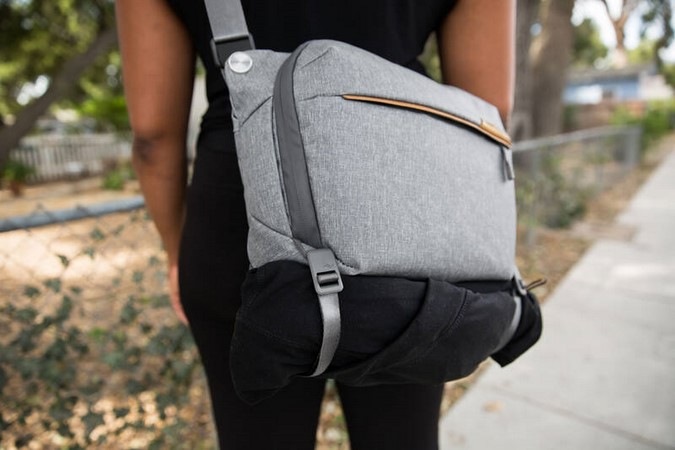 Brašna Peak Design Everyday Sling 6L (v2) šedá
