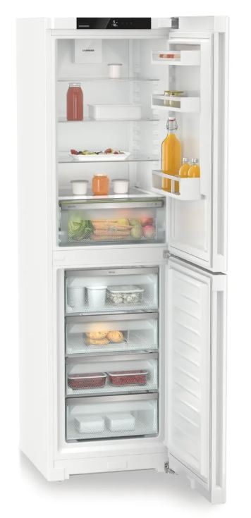 otevřená lednicka CNd 5704 s jidlem