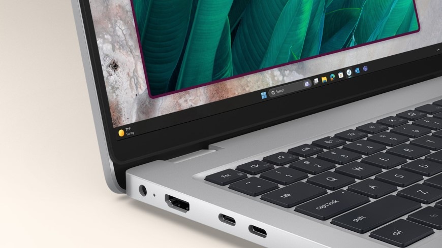 Notebook Dell Pro 14 PC14250 stříbrný