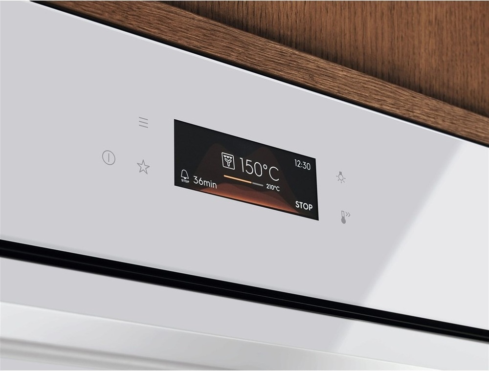 Trouba Electrolux Série 700 LOE8F38V bílá Electrolux LOEF8F38V displej EXCite