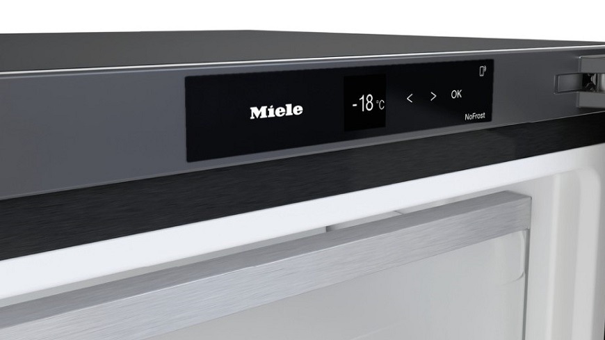 Mraznička Miele FNS 4882 D nerez