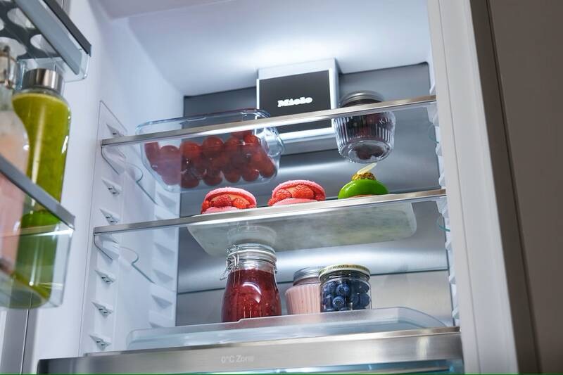 Chladnička komb. Miele KFN 7795 C NoFrost, vestavná