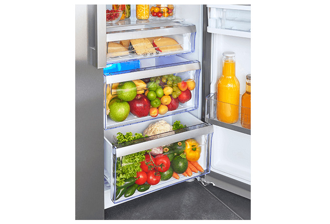 Chladnička kombinovaná Beko B7RCNA407HXBR1, NoFrost, CoolRoom na maso a ryby