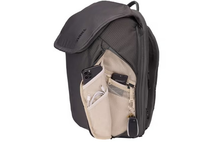 Batoh THULE Subterra 2 TSTB434 26 L, 16" černý Batoh THULE Subterra 2 TSTB434 26 L, 16" černý