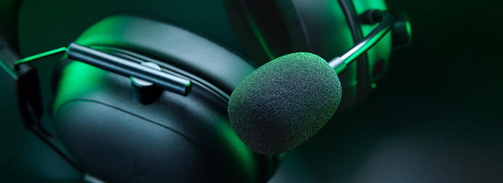 Headset Razer Shark V2 HyperSpeed černý Headset Razer Shark V2 HyperSpeed černý