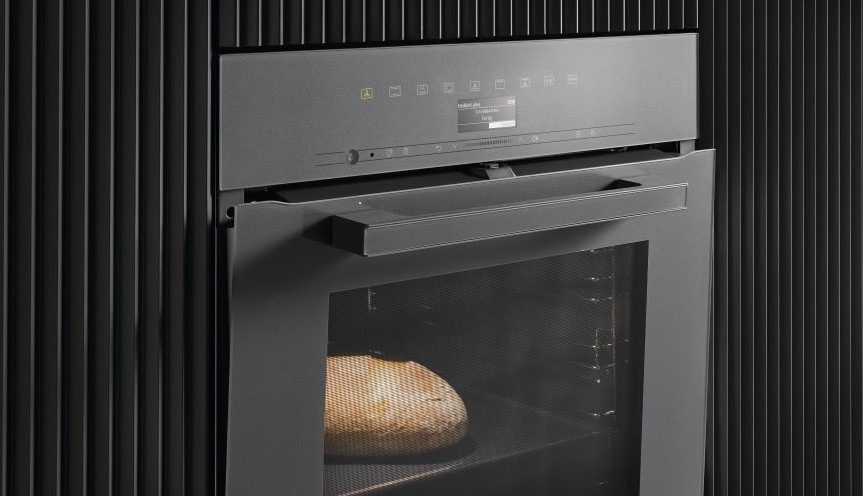 Trouba Miele DGC 7351 Obsidian černá Trouba Miele DGC 7351 Obsidian černá