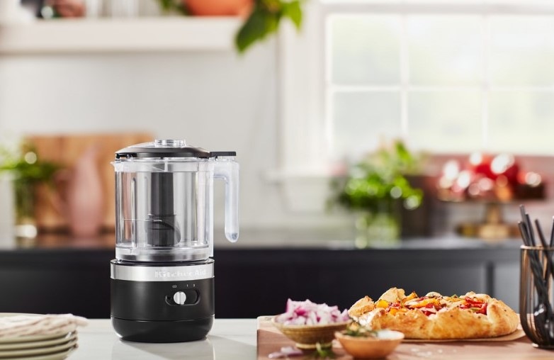 Kuchyňský robot KitchenAid 5KFCB519EBM černý