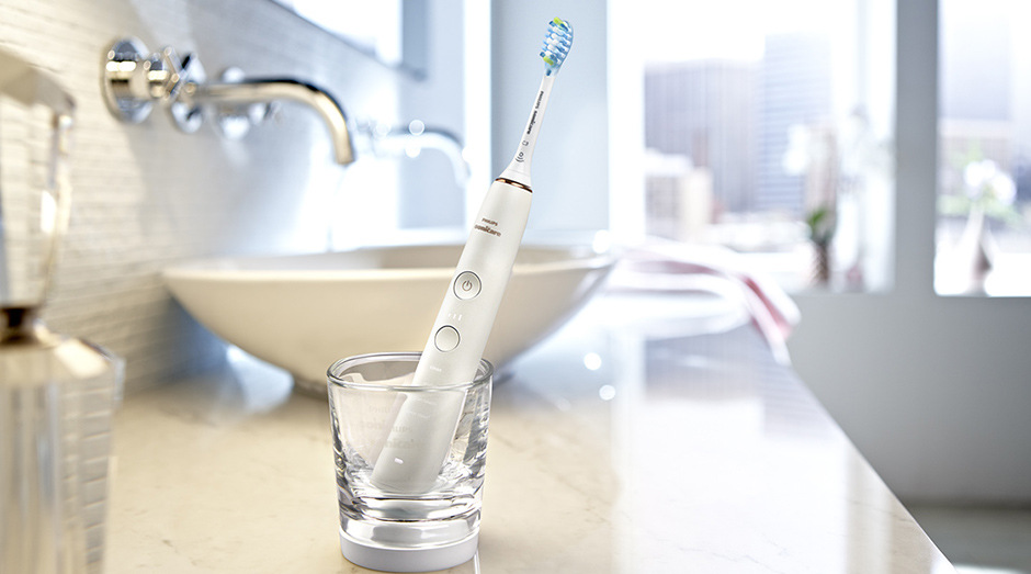 Zubní kartáček Philips Sonicare 9000 DiamondClean HX9911/94 Zubní kartáček Philips Sonicare 9000 DiamondClean HX9911/94