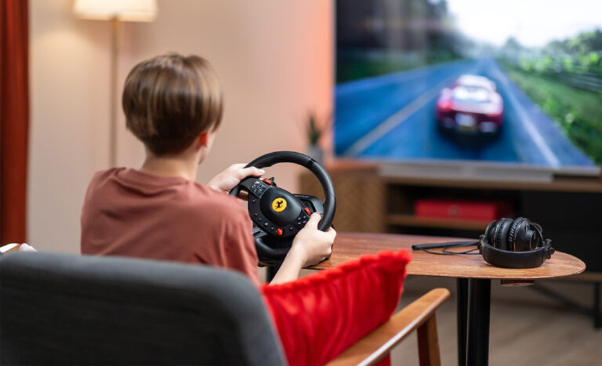 Volant Thrustmaster T98, Ferrari 296 edice - PS5, PS4, PC černý Volant Thrustmaster T98, Ferrari 296 edice - PS5, PS4, PC černý