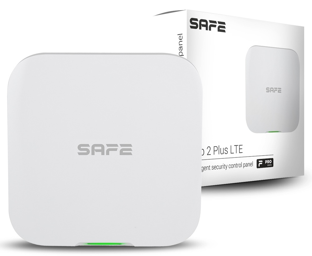 Kompletní sada Safe Starter Kit Cam bílá Na obrázku je bílá centrální jednotka SAFE a za ní její prodejní krabice. Samotné zařízení má čtvercový tvar se zaoblenými rohy, čistý minimalistický vzhled a uprostřed logo SAFE. Dole je úzká zeleně svítící kontrolka. Krabice v pozadí zobrazuje stejný produkt a část názvu řady Hub 2 Plus LTE. Jde o produktovou fotografii řídicí jednotky pro chytrý zabezpečovací systém SAFE.