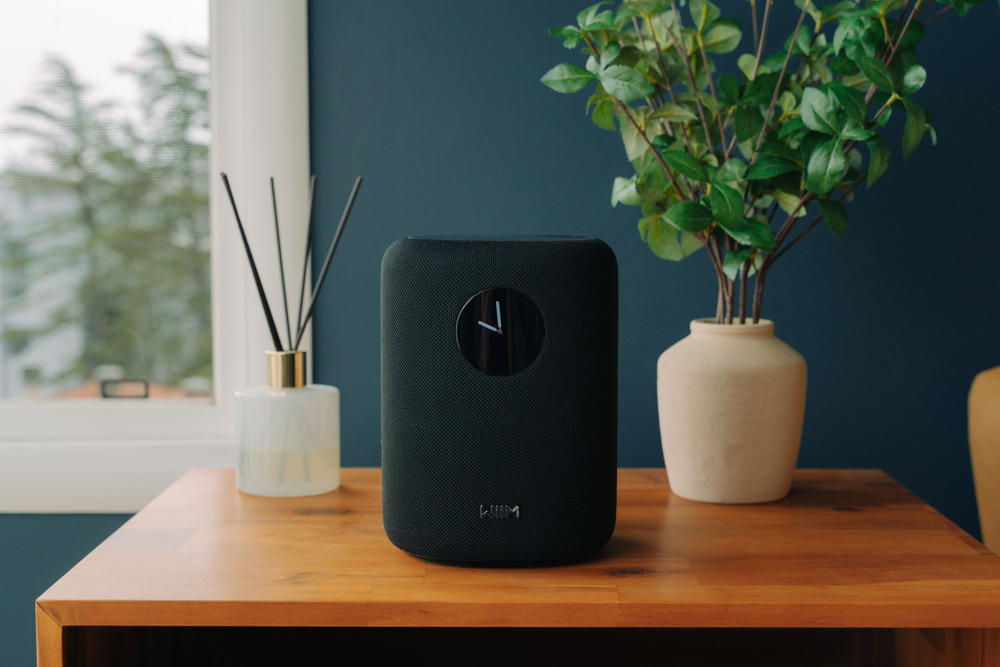 Přenosný reproduktor WiiM Sound černý Reproduktor WiiM Sound lze ovládat bez telefonu