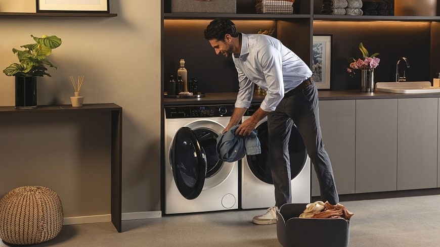 Pračka Haier HW80-B14959TU1-S bílá Pračka Haier HW80-B14959TU1-S bílá