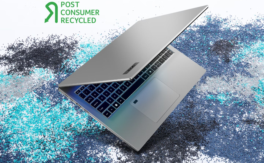Acer TravelMate P2 15, stříbrná