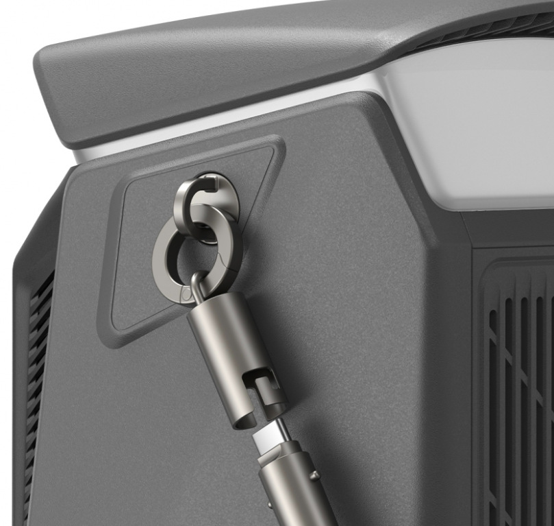 Detail upevnění odnímatelného nosného popruhu k bateriové stanici EcoFlow TRAIL 300 Plus