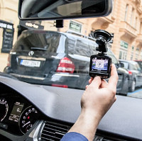 Autokamera LAMAX C4 černá Autokamera LAMAX C4 černá