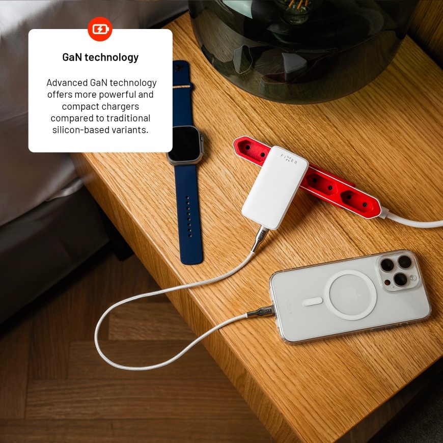Nabíječka do sítě FIXED Slim, 2xUSB-C, GaN, PD, 45W bílá Nabíječka do sítě FIXED Slim, 2xUSB-C, GaN, PD, 45W - bílá