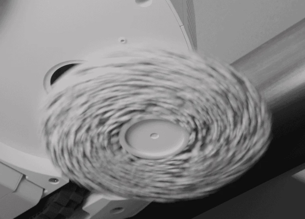 Robotický vysavač Roborock Qrevo 5AE White bílý Robotický vysavač Roborock Qrevo 5AE White bílý