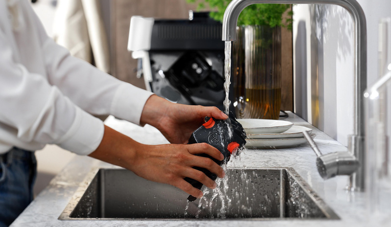 Espresso De'Longhi ECAM 220.80.SB Magnifica Start Milk