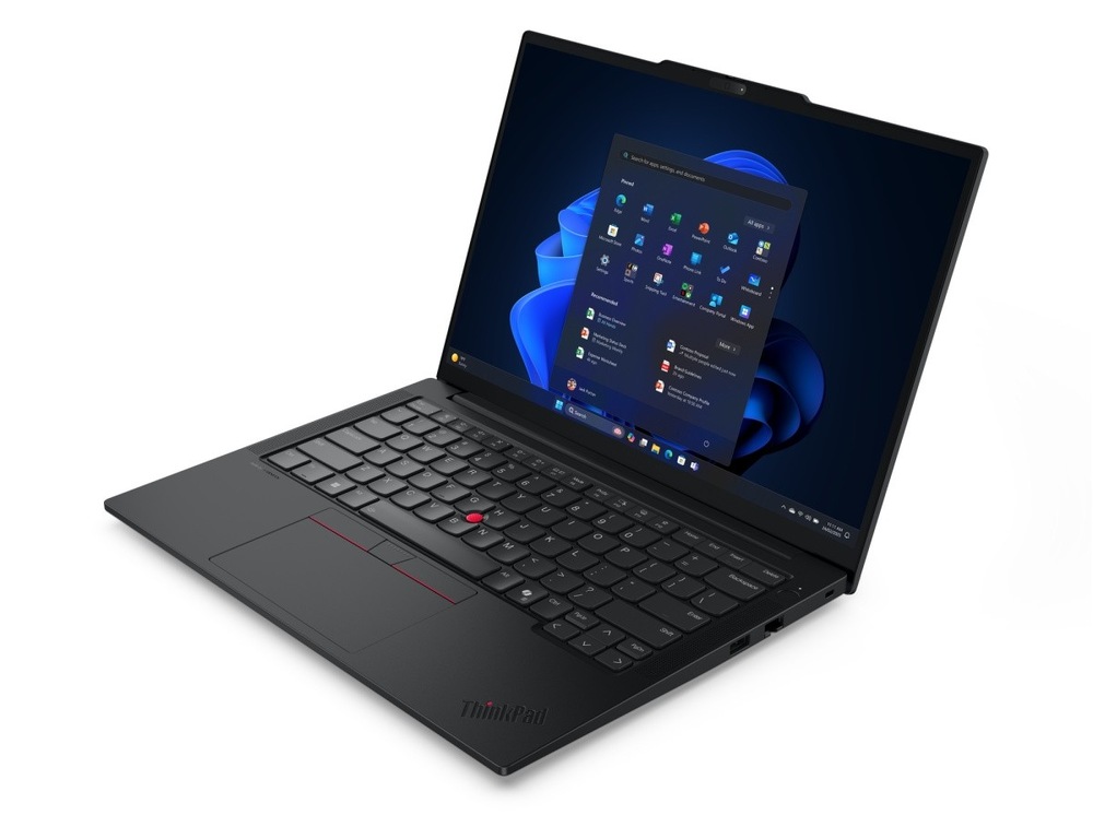 Otevřený a zapnutý notebook Lenovo ThinkPad E14 Gen 7 otočený doleva