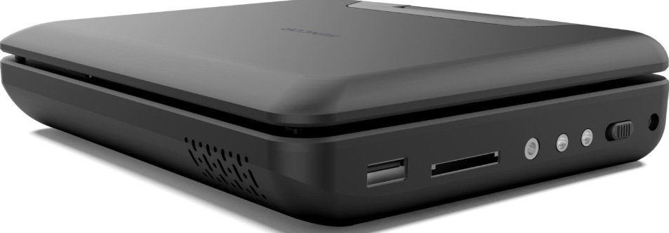 Boční pohled na Sencor SPV 2075 se slotem pro SD kartu a USB vstupem
