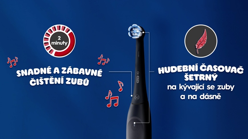Zubní kartáček Oral-B iO Kids 6+ Spiderman + Cestovní Pouzdro černý Detailní záběr na hlavici kartáčku s jemnými štětinami pro šerné čištění zubů a dásní.