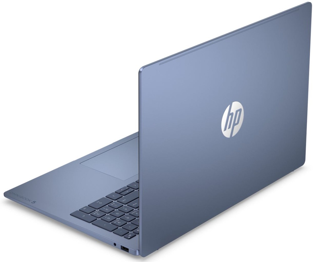 Notebook HP OmniBook 5 16-bn0001ncx + Game Pass předplatné na 2 měsíce modrý Zadní pohled na notebook HP OmniBook 5 s logem HP na víku