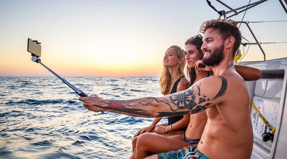 Selfie tyč Pictar Smart Stick černá