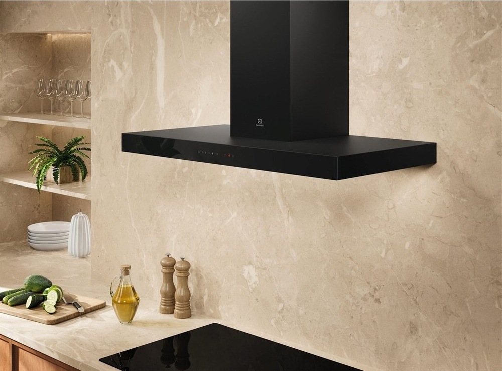 Odsavač par Electrolux Série 700 LFT819K černý Electrolux LFT819K
