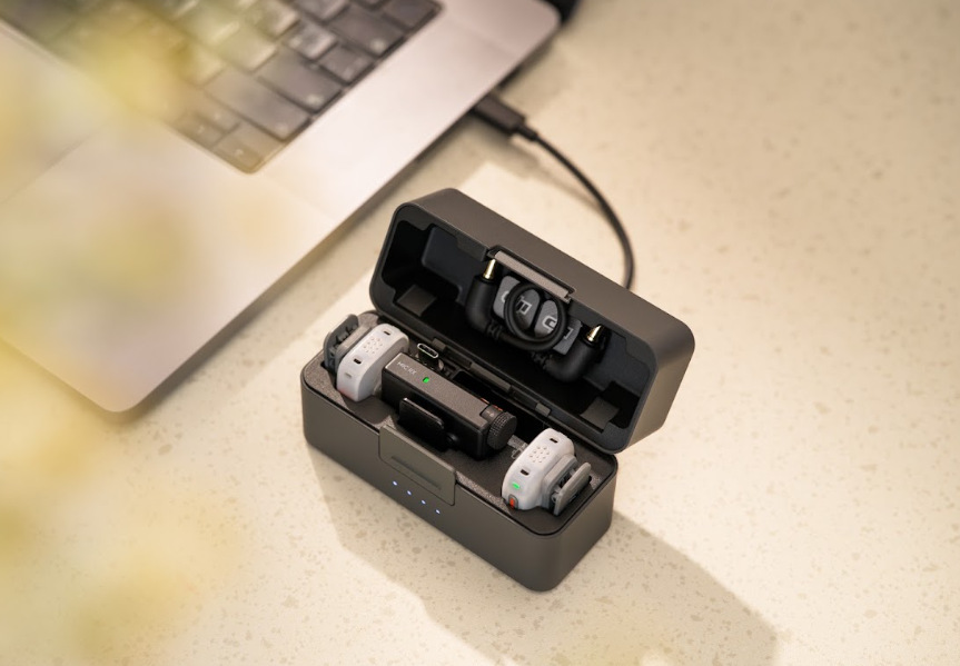 Mikrofon DJI Mic Mini 2S (1 TX + 1 Mobile RX + Charging Case) černý DJI Mic Mini 2S nabízí dosah až 400 m