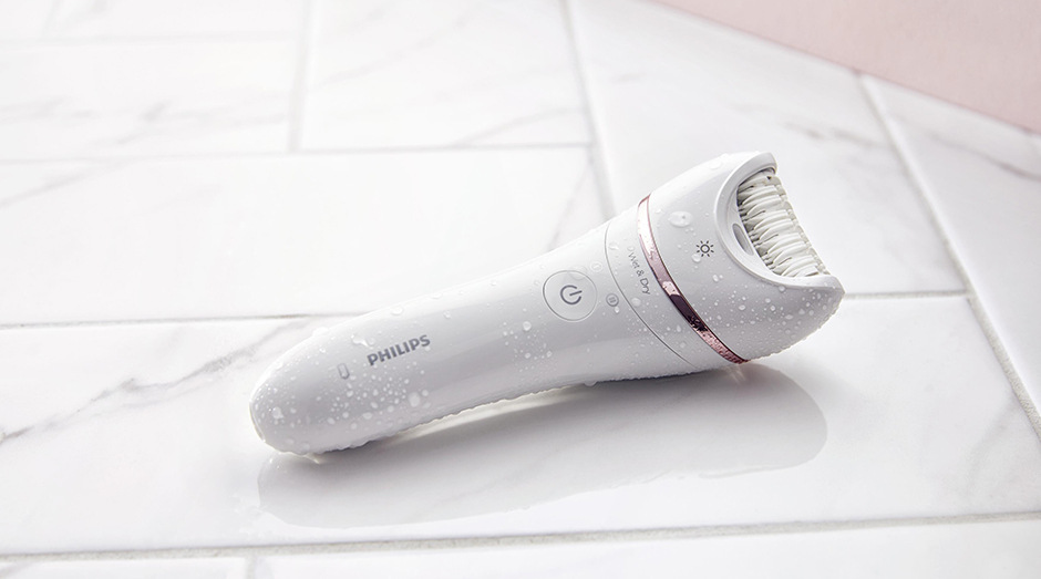 Epilátor Philips Series 8000 BRE730/10 bílý Epilátor Philips BRE730/10 Series 8000