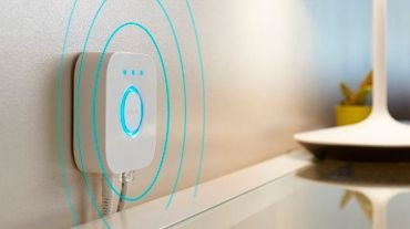 Chytrá žárovka Philips Hue Bluetooth 7W, E27, White Chytrá žárovka Philips Hue Bluetooth 7W, E27, White