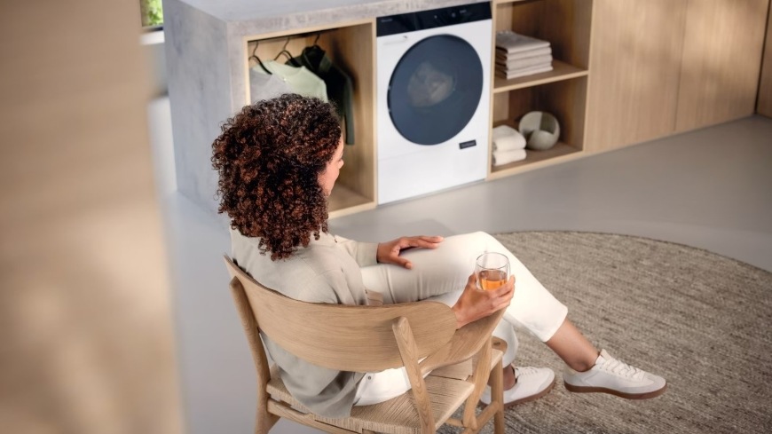 Set výrobků Miele WQ 1000 WPS + TQ 1000 WP bílý Set výrobků Miele WQ 1000 WPS + TQ 1000 WP bílý