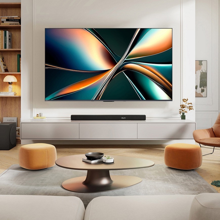 TV Hisense 100U7Q, v domácnosti