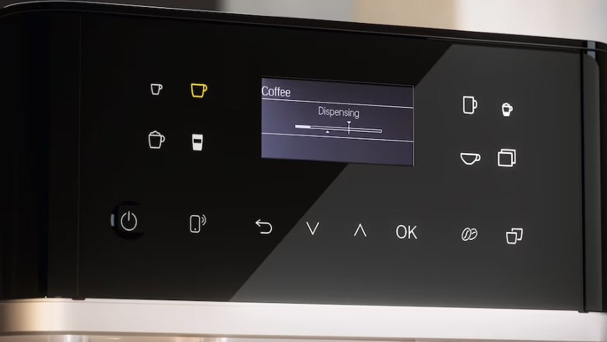 Automatický kávovar Miele CM 6360 černý