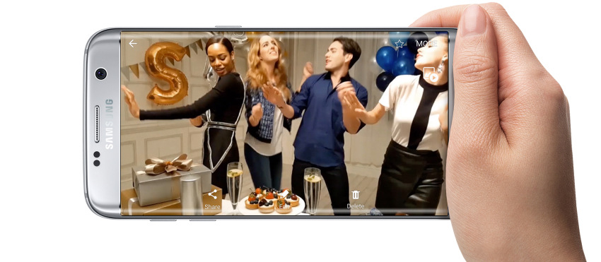 Mobilní telefon Samsung Galaxy S7 edge 32 GB bílý