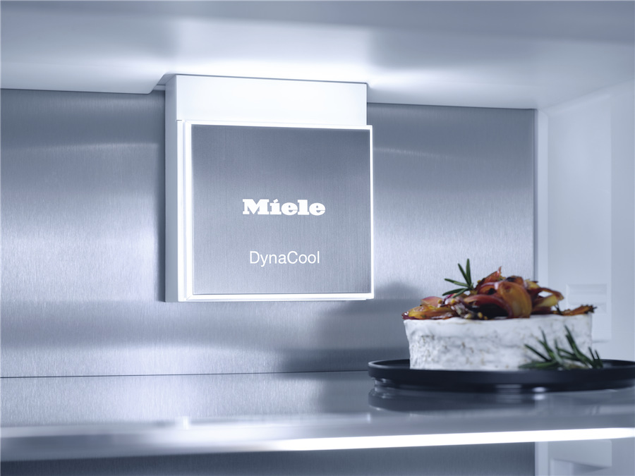 Chladnička s mrazničkou Miele KFN 4395 BD nerez Chladnička Miele je vybavena technologií No Frost