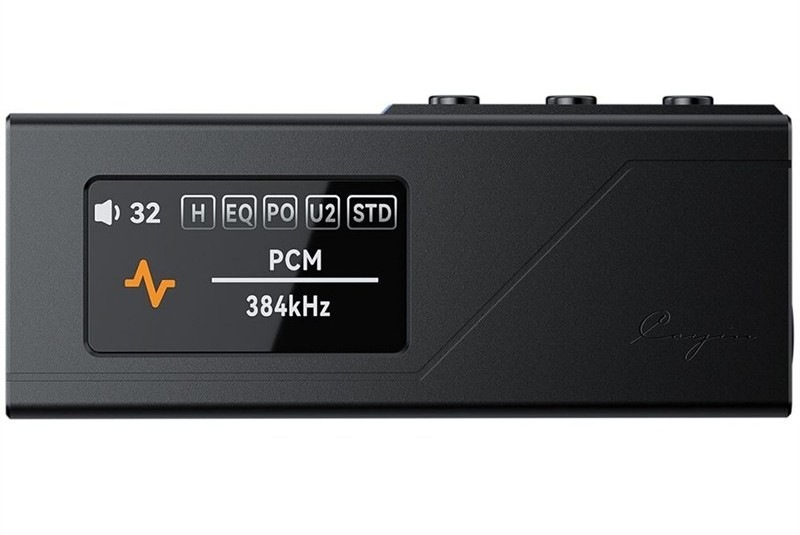 Sluchátkový zesilovač Cayin RU3, USB-C, DAC převodník, černá barva.